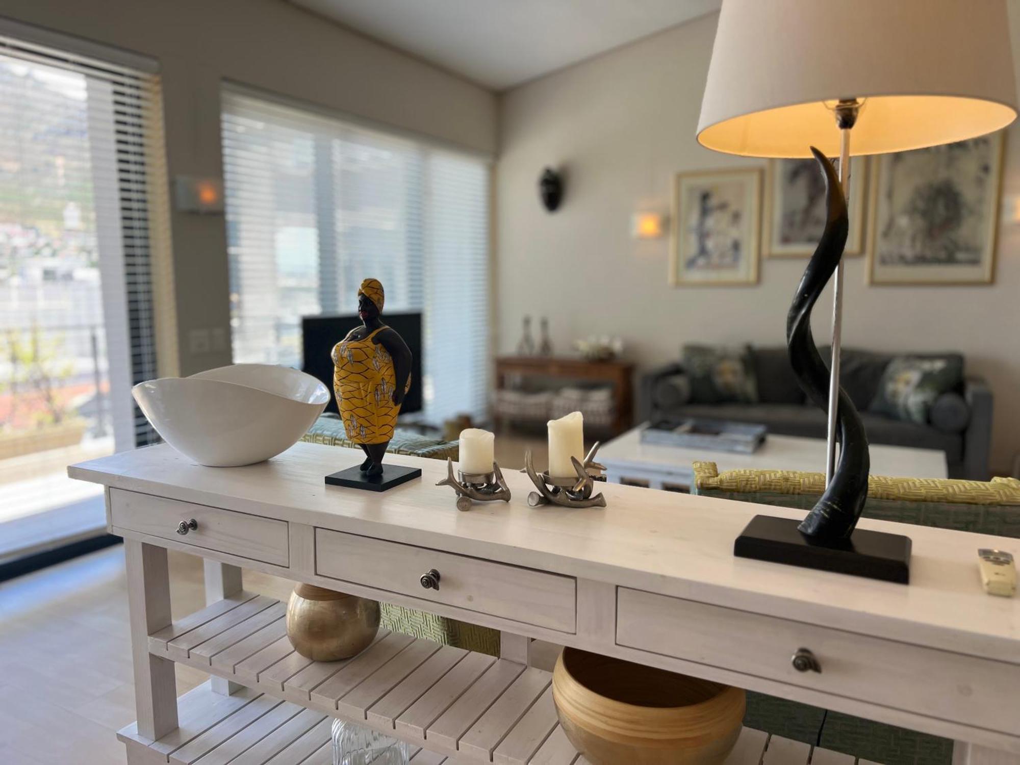 Design City Centre Apartment Cape Town Bagian luar foto
