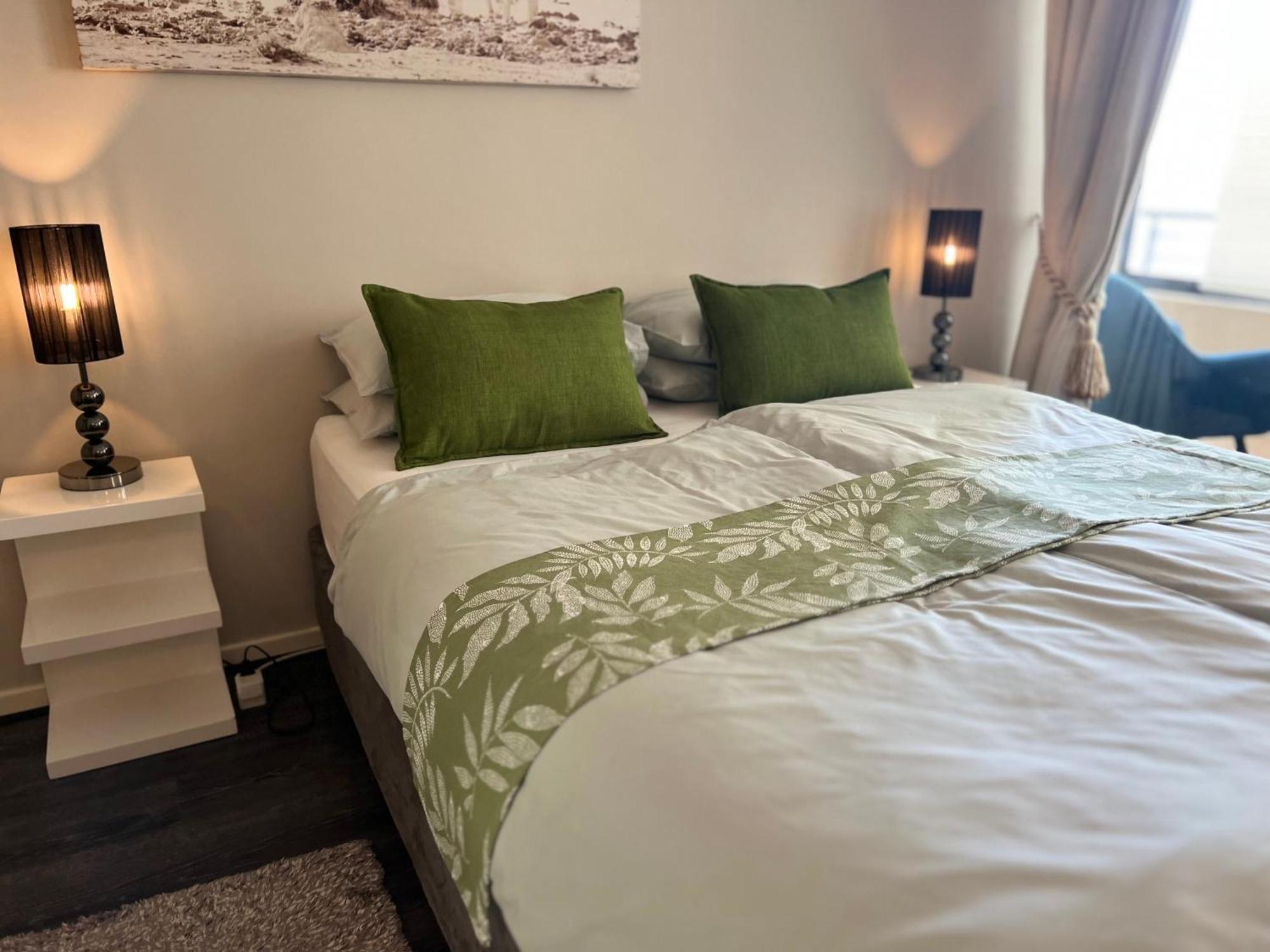 Design City Centre Apartment Cape Town Bagian luar foto