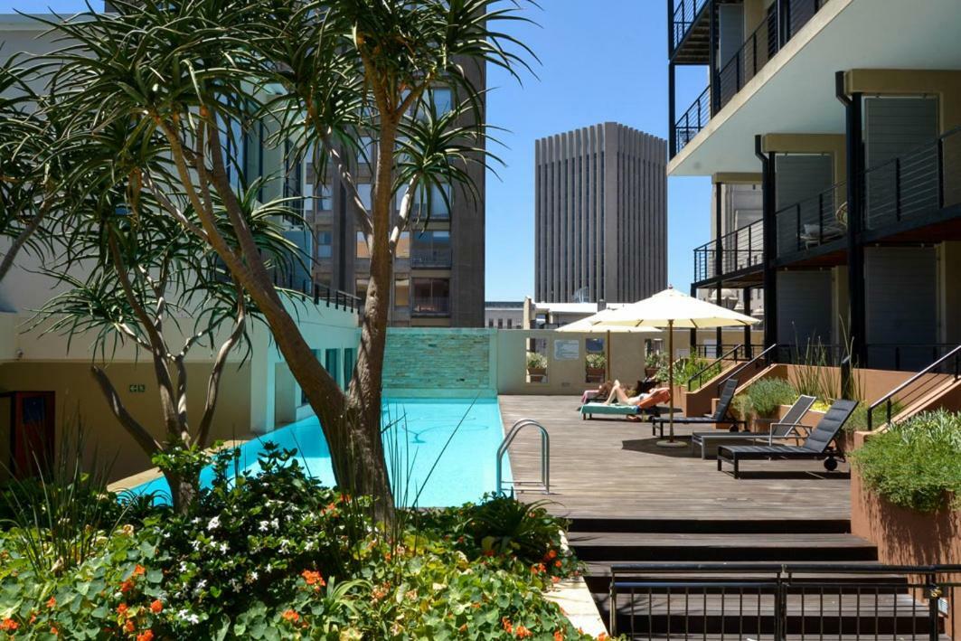 Design City Centre Apartment Cape Town Bagian luar foto