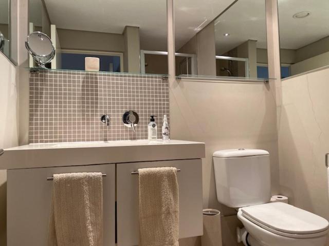 Design City Centre Apartment Cape Town Bagian luar foto